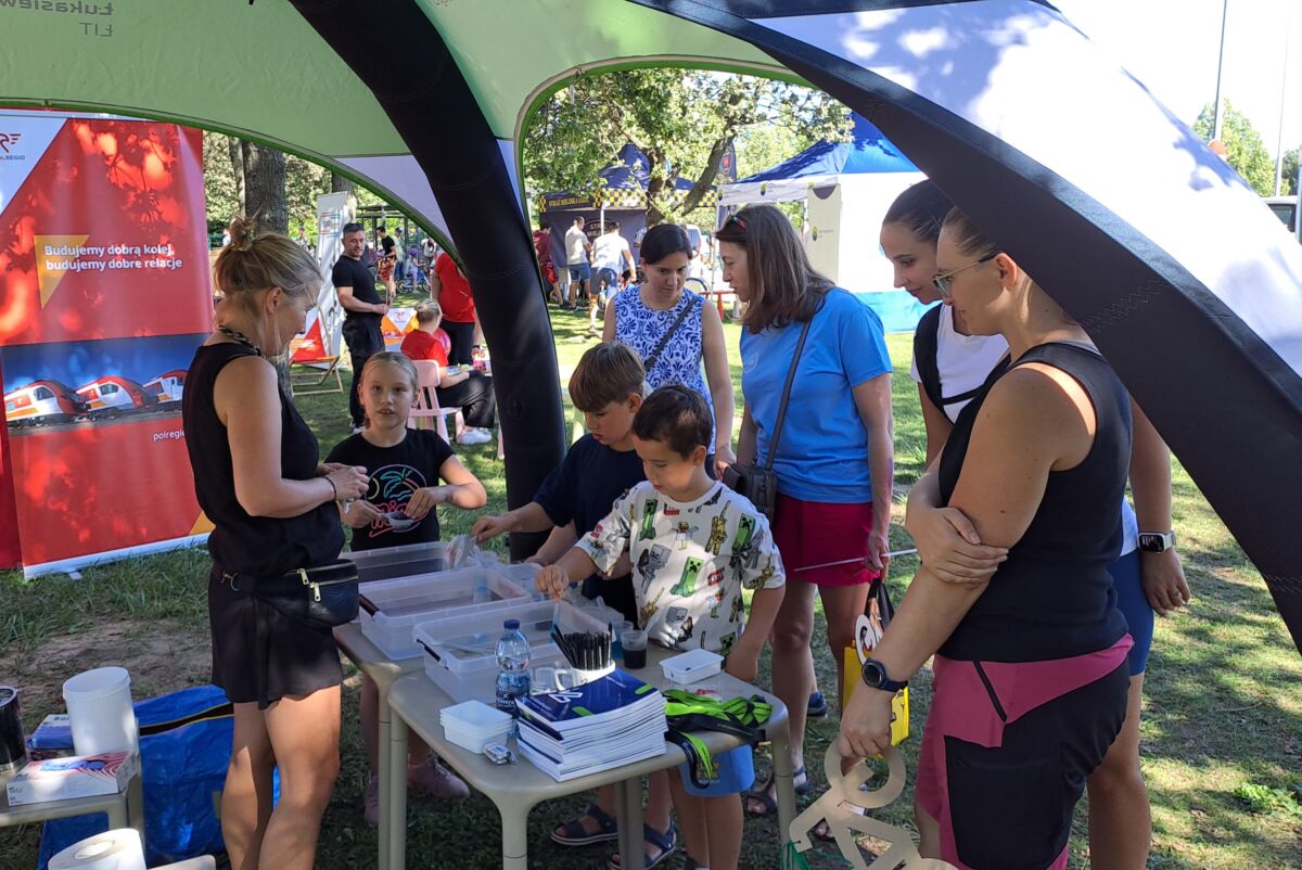 Stoisko edukacyjne Łukasiewicz - ŁIT